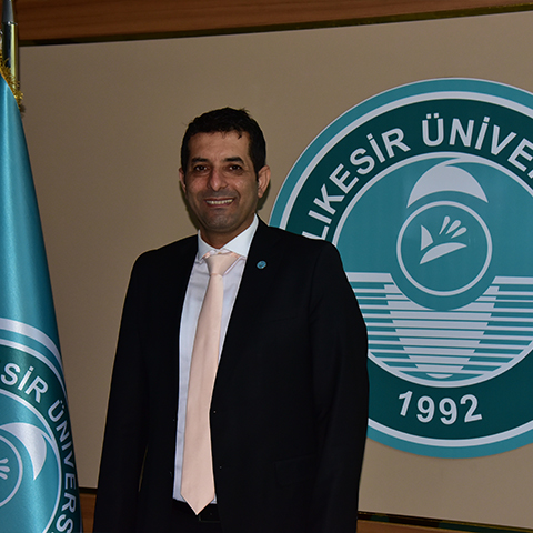 Doç.Dr.Nahit ÖZDAYI