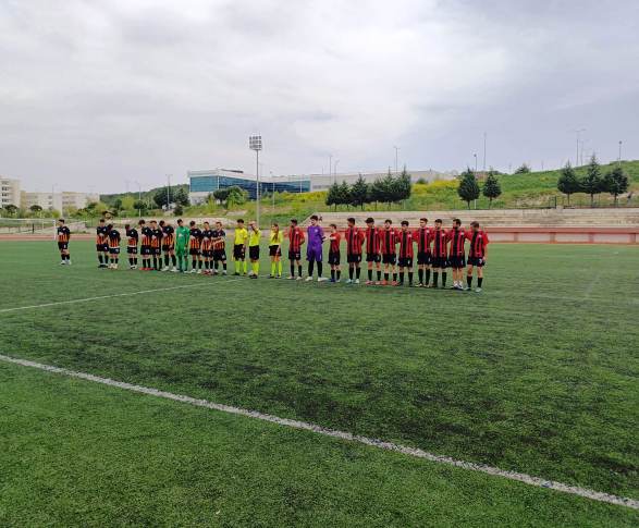 Hukuk Fakültesi Futbol Takımı Sahalarda