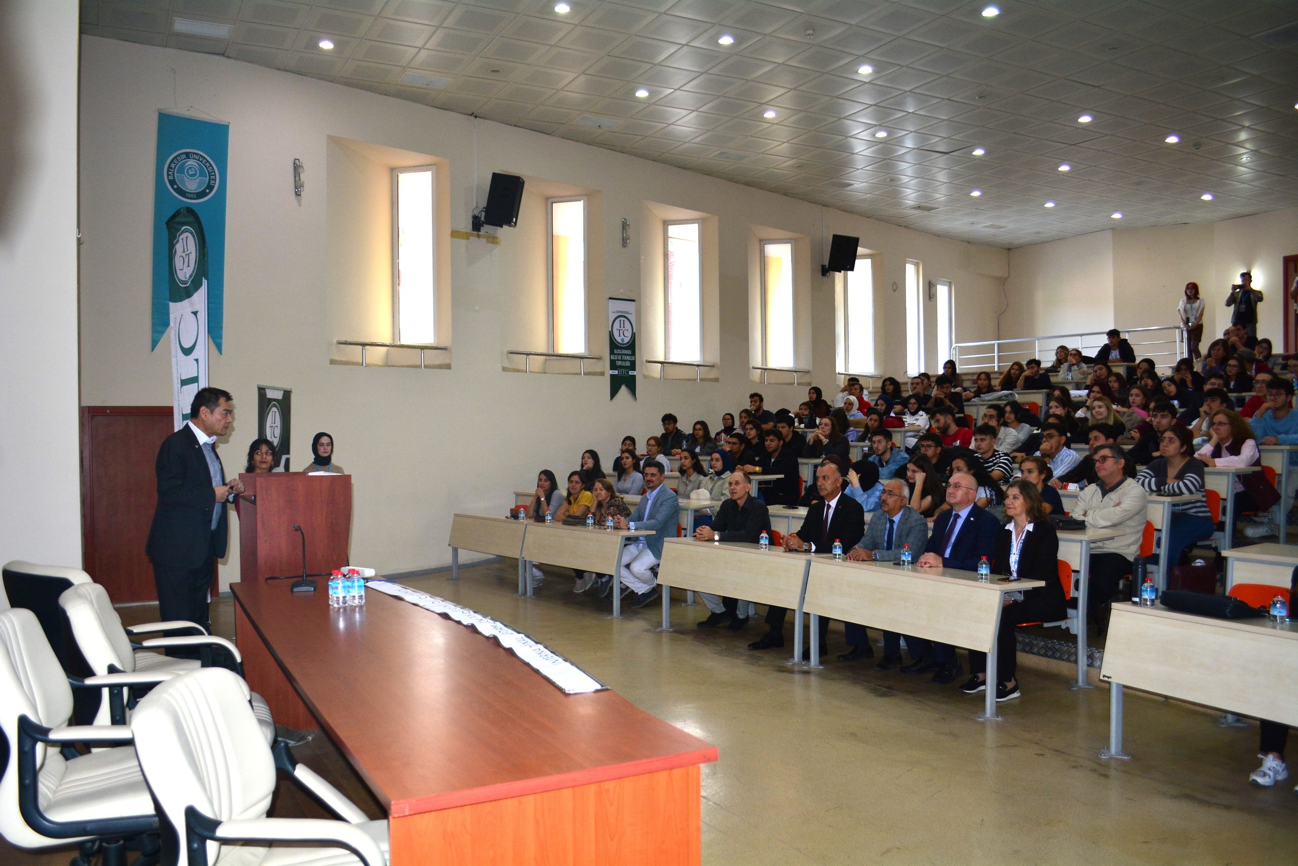 Earthquake Expert and Architect Yoshinori MORIWAKI - Earthquake Awareness Conference Held 2