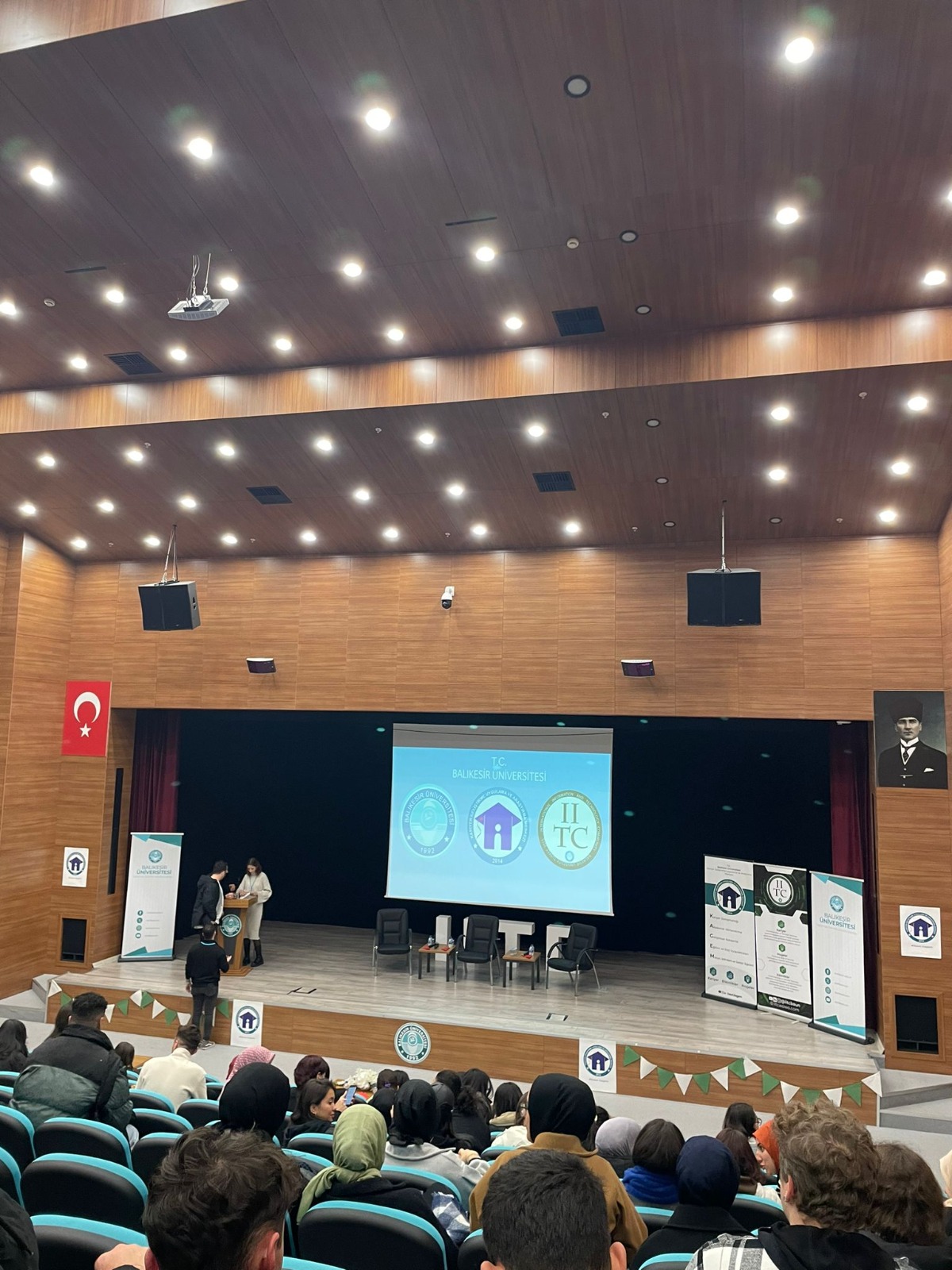 Pazarlama ve Reklamcılık Bölümü Endüstriyel Sektörler Fuarına katılım gösterdi