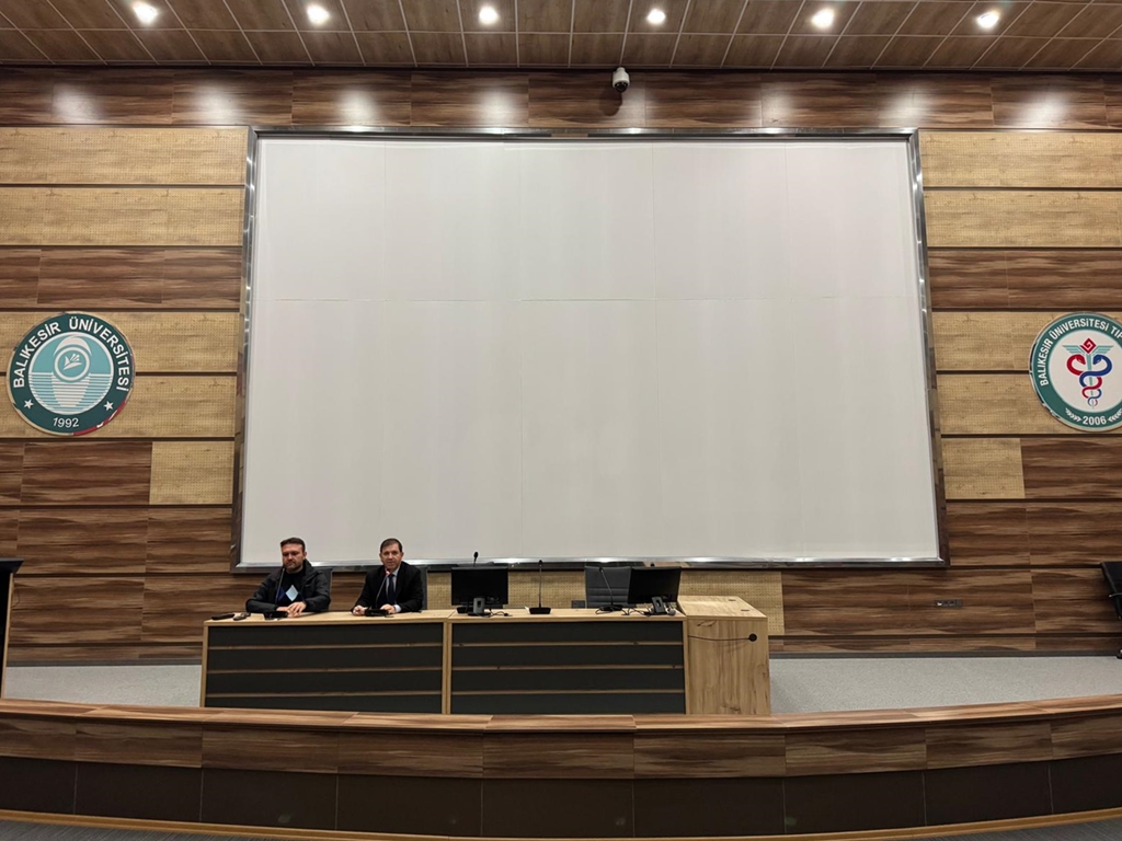 Fakültemiz Dönem-2 ve Dönem-3 öğrencileriyle Dekan-Öğrenci Buluşmaları gerçekleştirildi