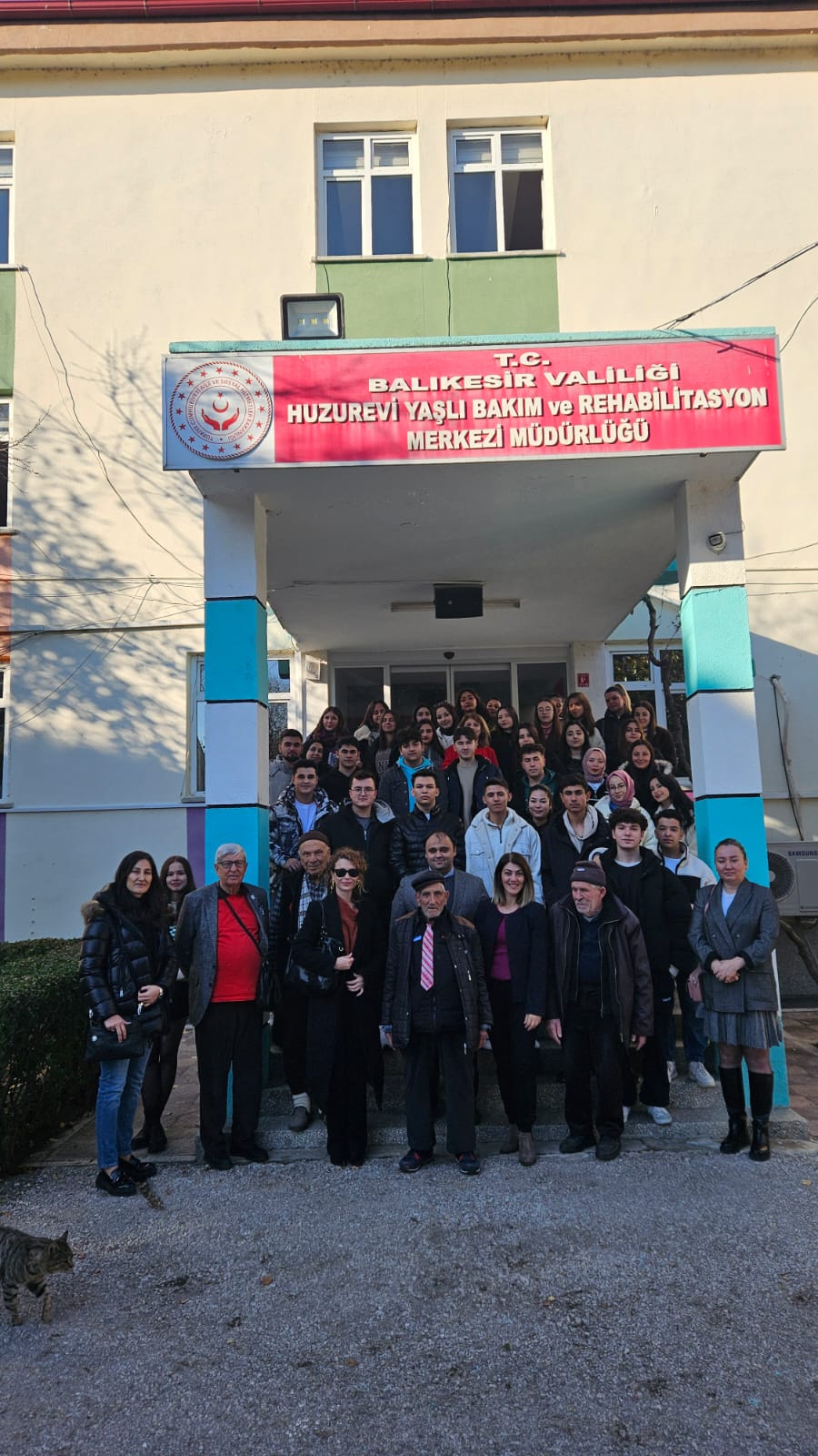 Muhasebe ve Vergi Bölümü Öğrencilerinden Huzurevine Ziyaret
