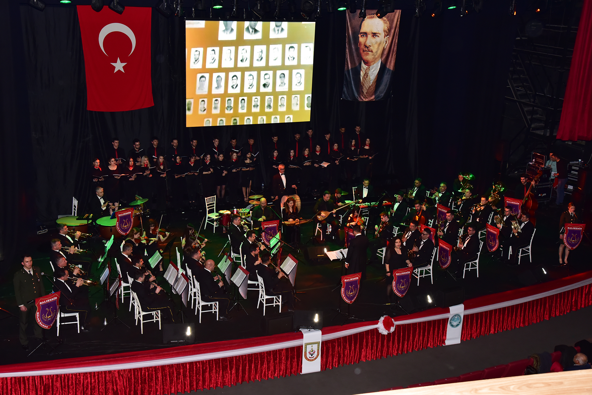 18 Mart Çanakkale Zaferinin Yıl Dönümünde Şehitler Oratoryosu Sahnelendi 4