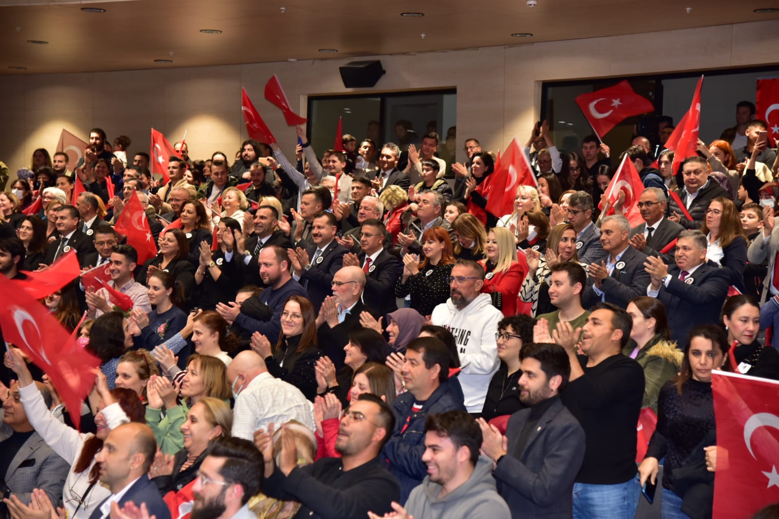 “Aramızdan Ayrılışının 84. Yılında Atatürk Oratoryosu” Sahnelendi 4