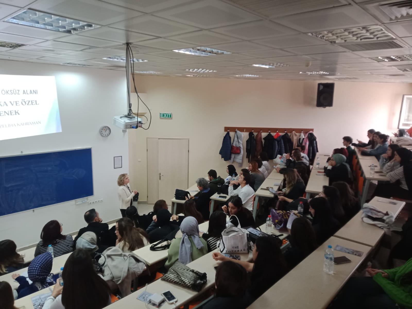 Balıkesir MYO Çocuk Gelişimi Programı tarafından Zihnilatif Derneği Yönetim Kurulu Başkanı Uzm. Psik.Danışman Zeliha KAHRAMAN’ın katılmış olduğu bir etkinlik gerçekleştirildi. 2