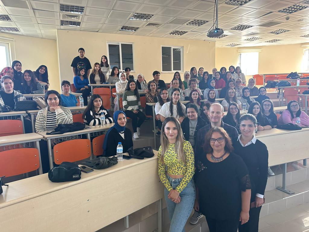 1.Sınıf Öğrencilerine Yönelik Oryantasyon Eğitimi Verildi