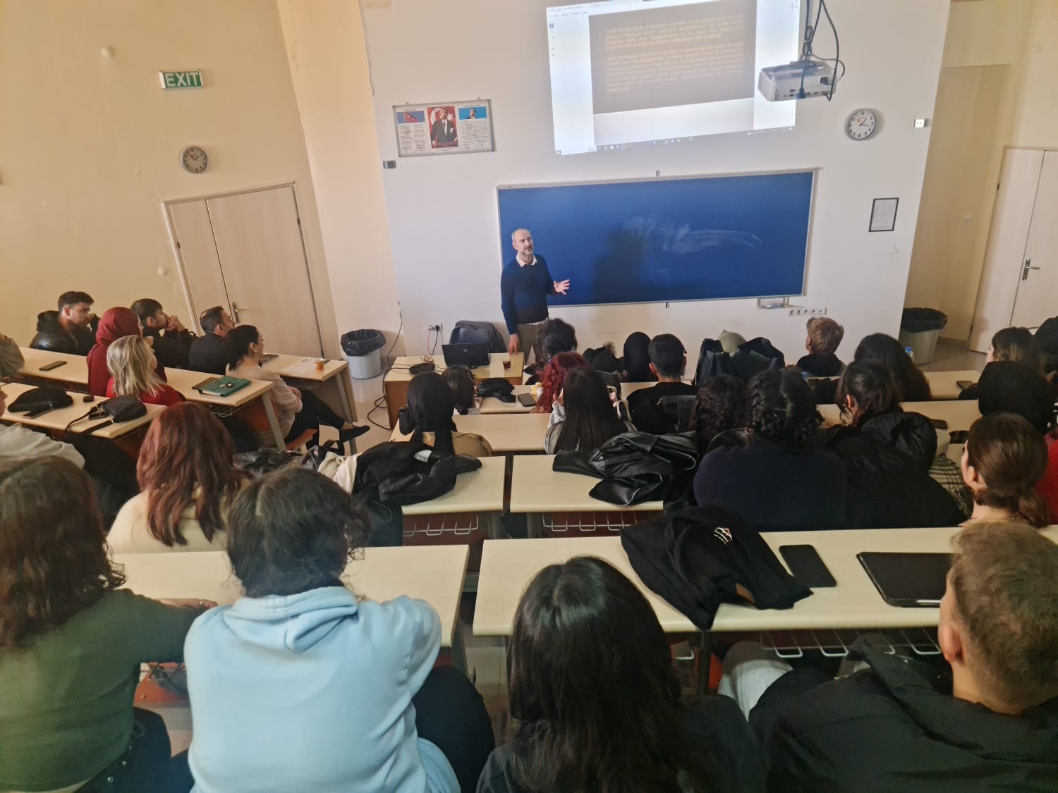 Grafik Tasarımda Disiplinlerarası Yaklaşımlar