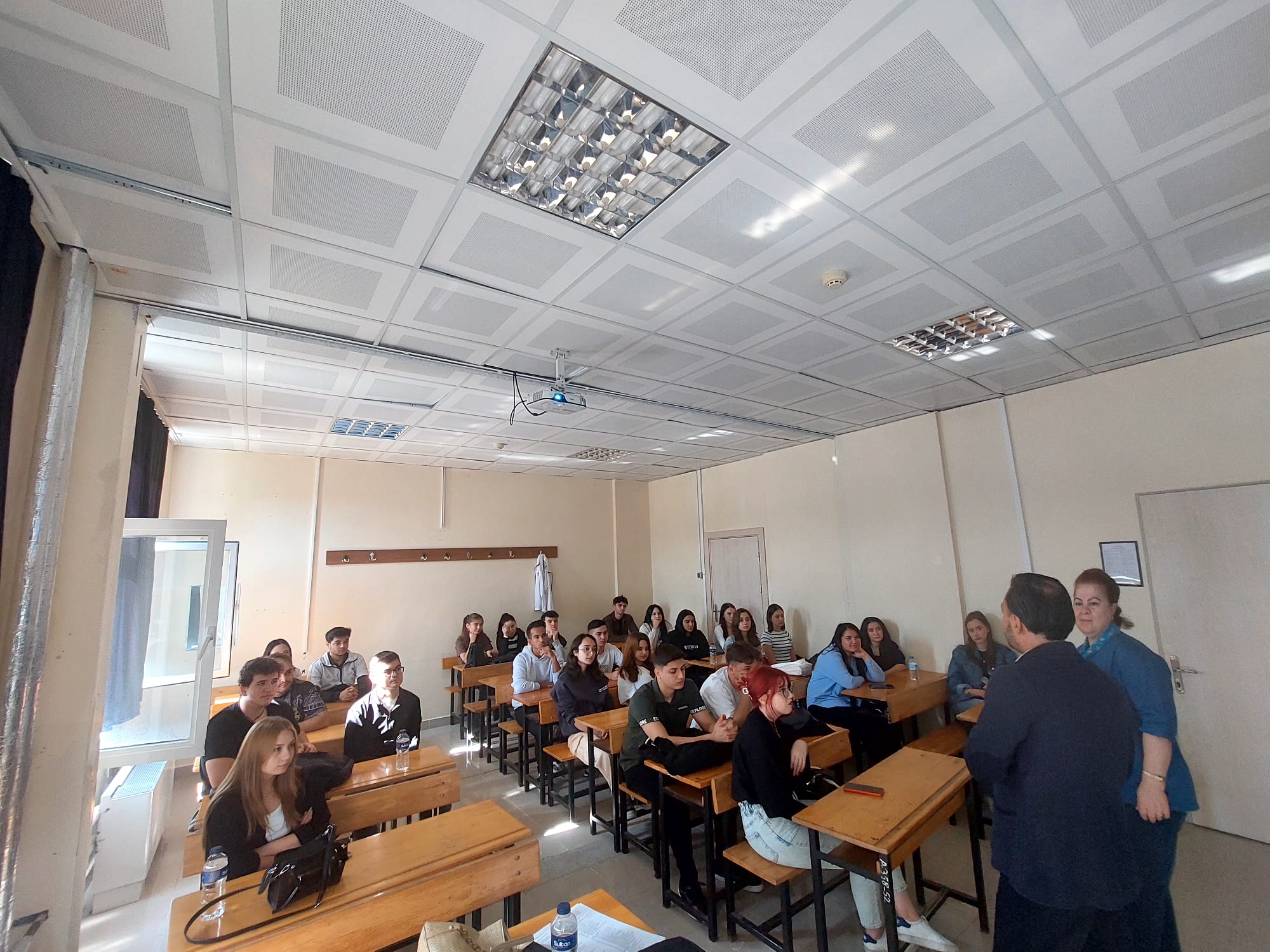 İşletme Yönetimi Programı 1.Sınıf Öğrencilerine Yönelik Oryantasyon Eğitimi Verildi. 2