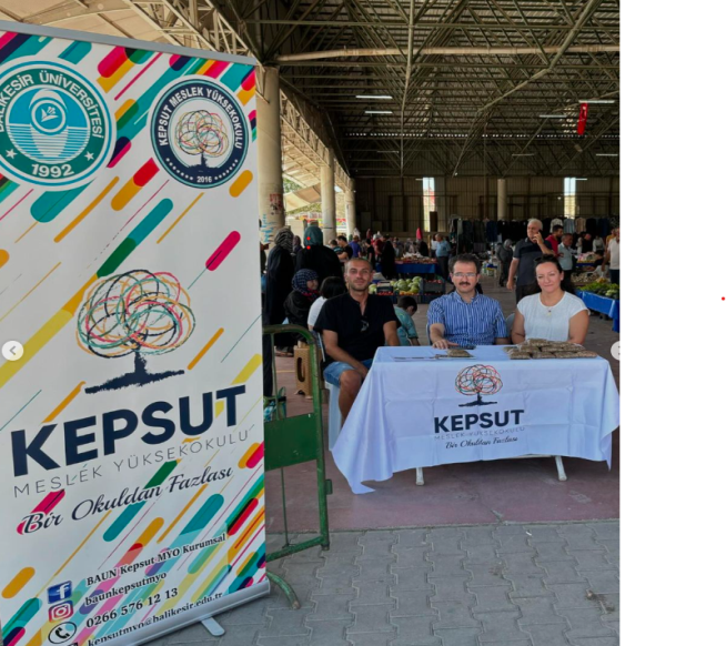 Kepsut Pazar Yerinde Okulumuzun Tanıtım Faaliyeti  1