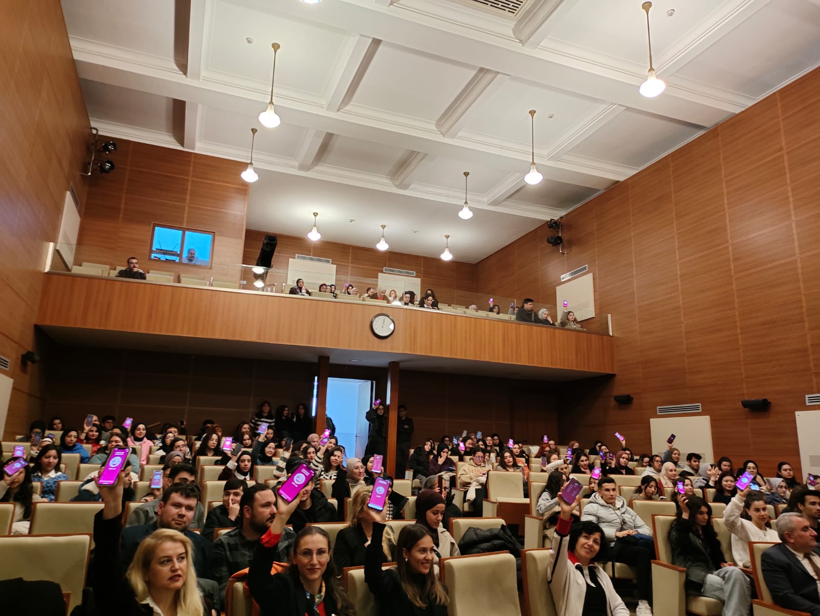 Kadına Yönelik Şiddetle Mücadele Paneli 4
