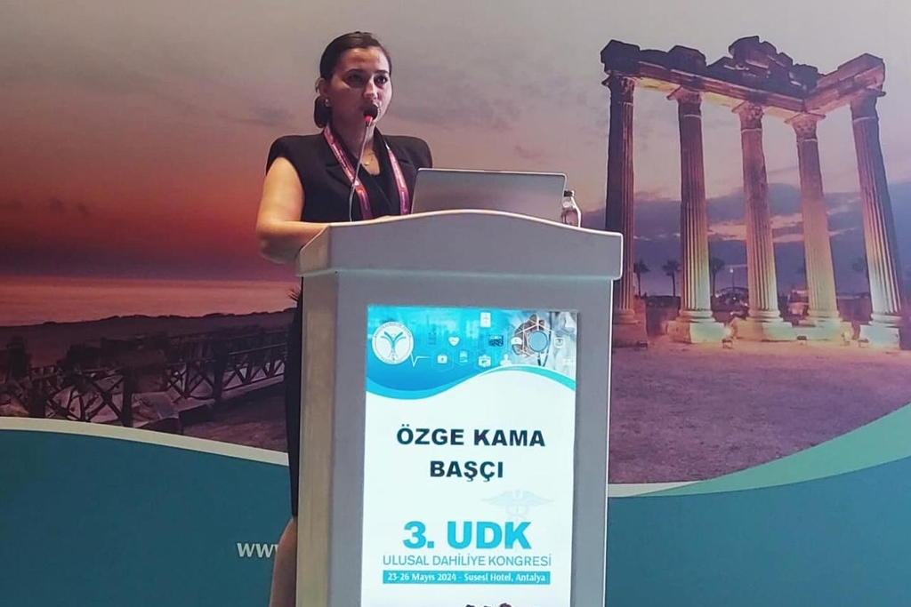 Fakültemiz İç Hastalıkları Anabilim Dalı Öğretim Üyeleri Doç. Dr Hacer Şen, Doç. Dr Ali Kırık, Dr Öğretim Üyesi Özge Kama Başcı Antalya’da düzenlenen 3. Ulusal Dahiliye Kongresi’nde konuşmacı olarak görev alarak Fakültemizi gururla temsil etti. 4