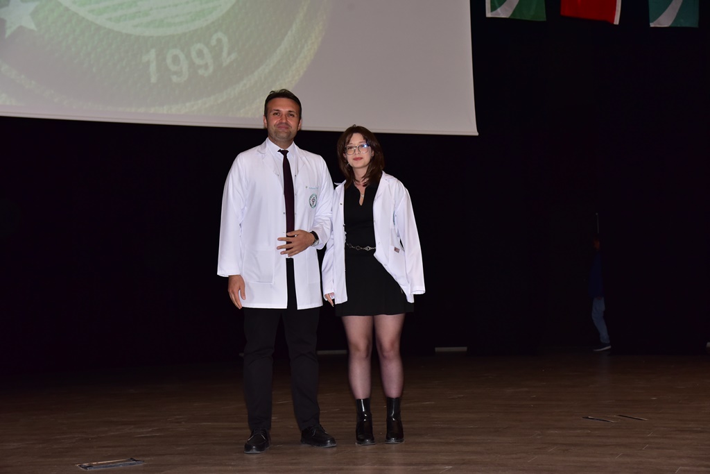 Geleceğin Hekimleri Beyaz Önlüklerini Giydi 4