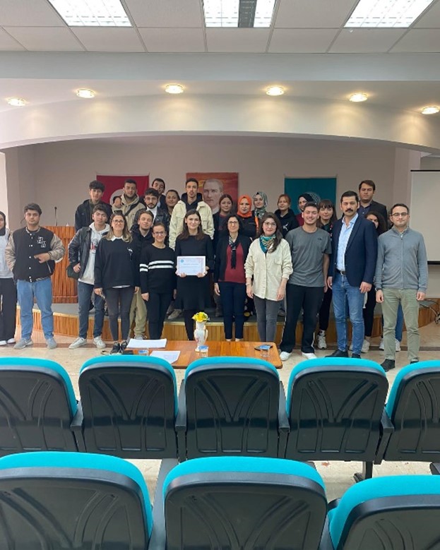 Kendime İyi Bak - Gençlerin Ruh Sağlığı Konulu Seminer Düzenlendi