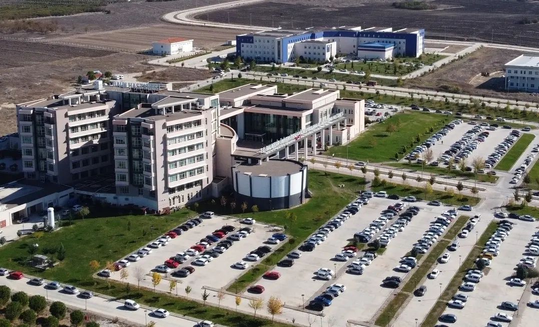 Balıkesir Üniversitesi Hastanesinde Girişimsel Kardiyoloji İle Bir İlk Daha Gerçekleştirildi