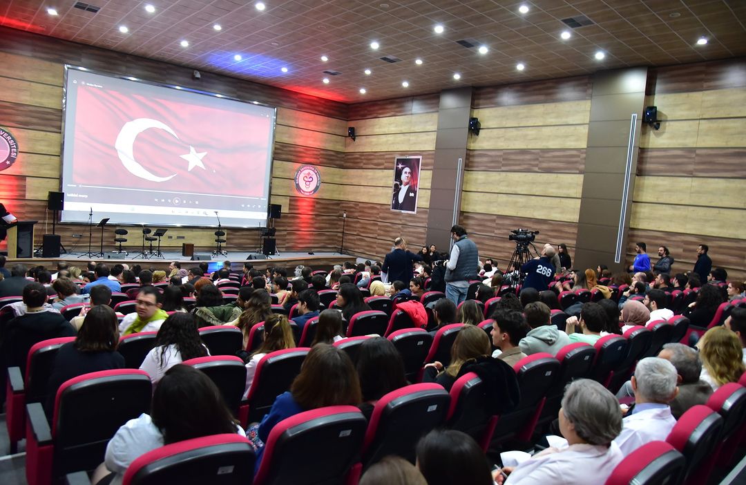 Fakültemizde 14 Mart Tıp Bayramı Programı Gerçekleştirildi 2