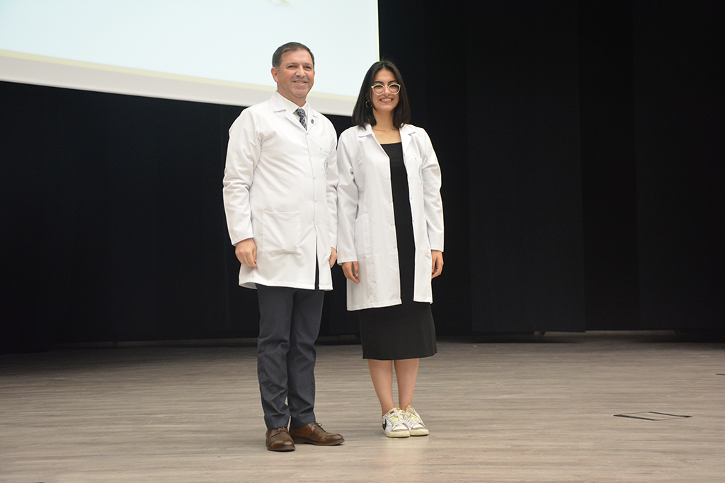 Geleceğin Hekimleri Beyaz Önlüklerini Giydi 4