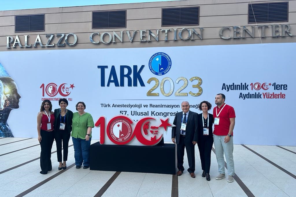 Fakültemiz Öğretim Üyesi Prof. Dr. Özlem Sağır Antalya’da gerçekleştirilen Türk Anesteziyoloji ve Reanimasyon Derneği 57. Ulusal Kongresi’nde Fakültemizi gururla temsil etti 4
