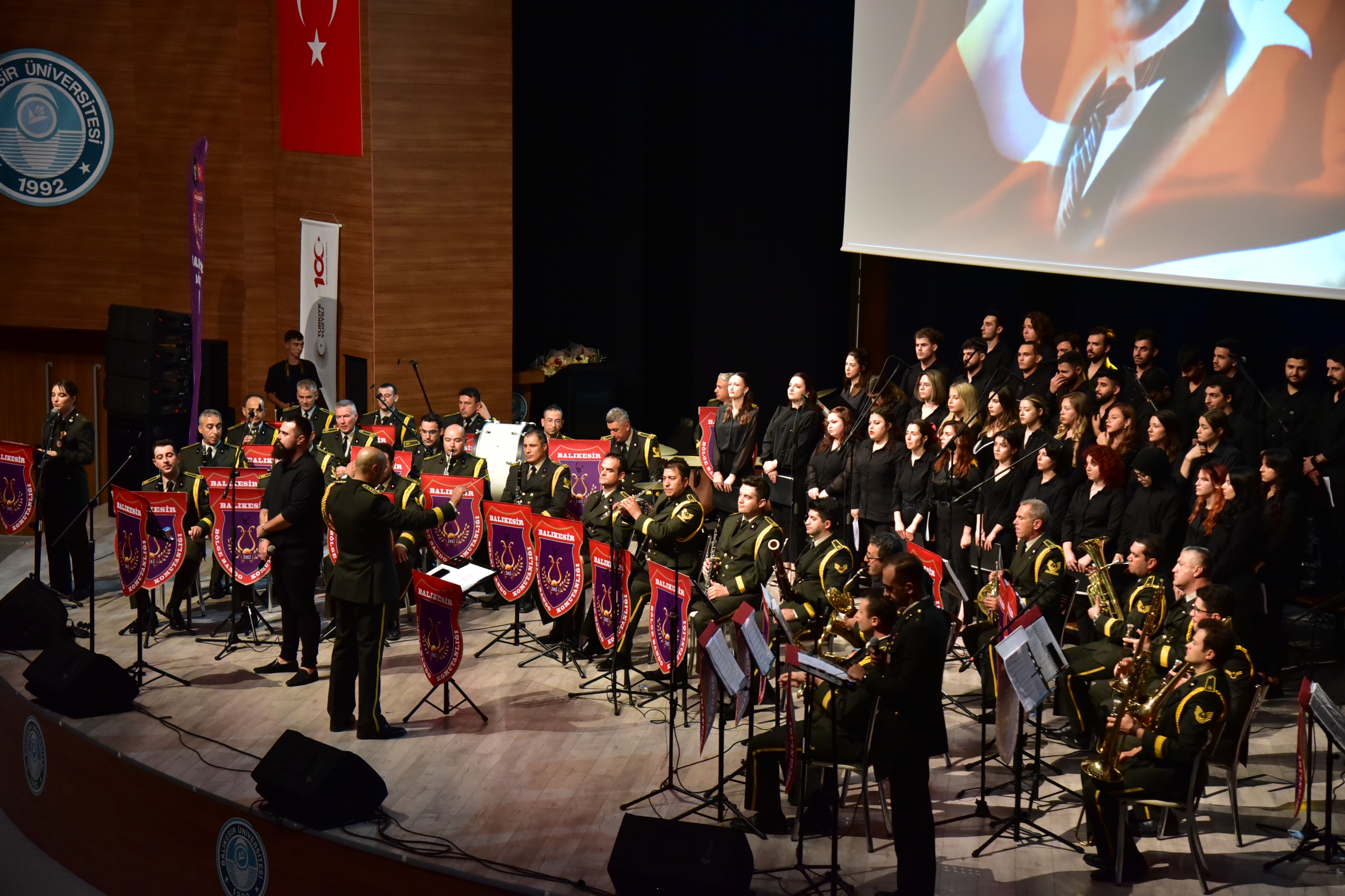 Balıkesir Üniversitesinde, Cumhuriyetimizin 100. Yılı Coşkusu 11