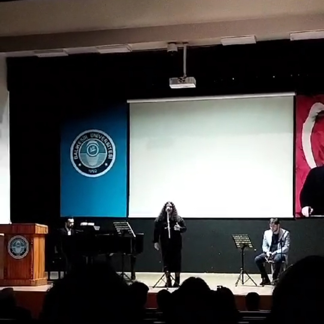 Müzik Eğitimi Anabilim Dalı Öğrencilerinden Şan Dinletisi 3
