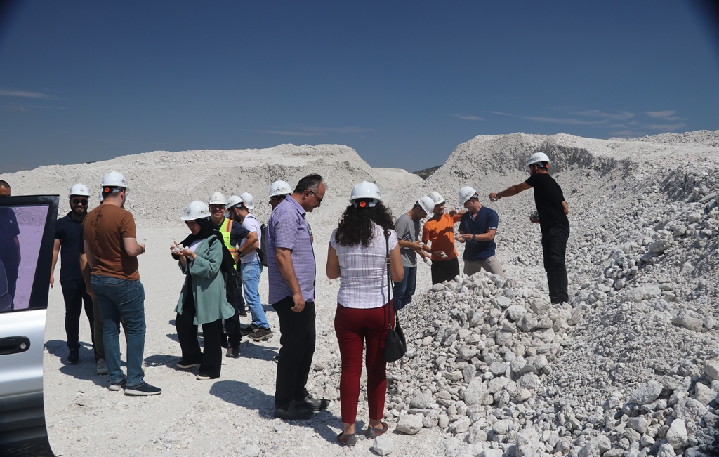 Fakültemiz Halk Sağlığı Anabilim Dalı tarafından Etimaden Bigadiç Bor İşletme Müdürlüğü'ne eğitim gezisi düzenlendi 5