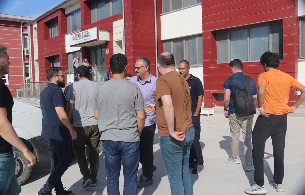 Fakültemiz Halk Sağlığı Anabilim Dalı tarafından Etimaden Bigadiç Bor İşletme Müdürlüğü'ne eğitim gezisi düzenlendi