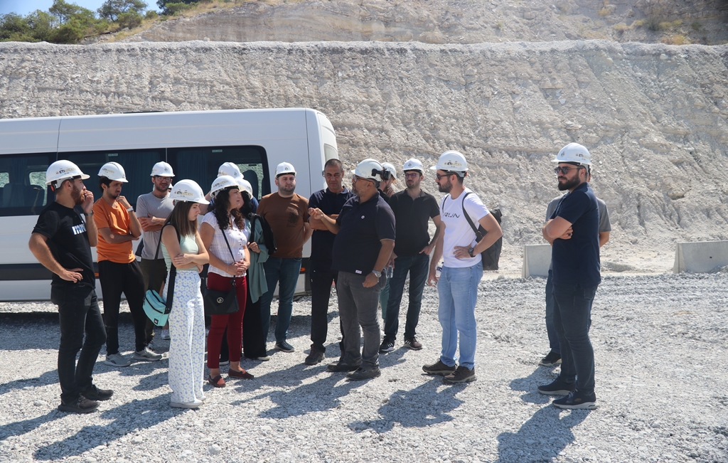 Fakültemiz Halk Sağlığı Anabilim Dalı tarafından Etimaden Bigadiç Bor İşletme Müdürlüğü'ne eğitim gezisi düzenlendi 4