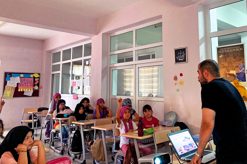 Fakültemiz Halk Sağlığı Anabilim Dalı tarafından Bigadiç İlçesinde 5 farklı Kuran kursunda Sağlıklı ve Dengeli Beslenme eğitimi verildi 7