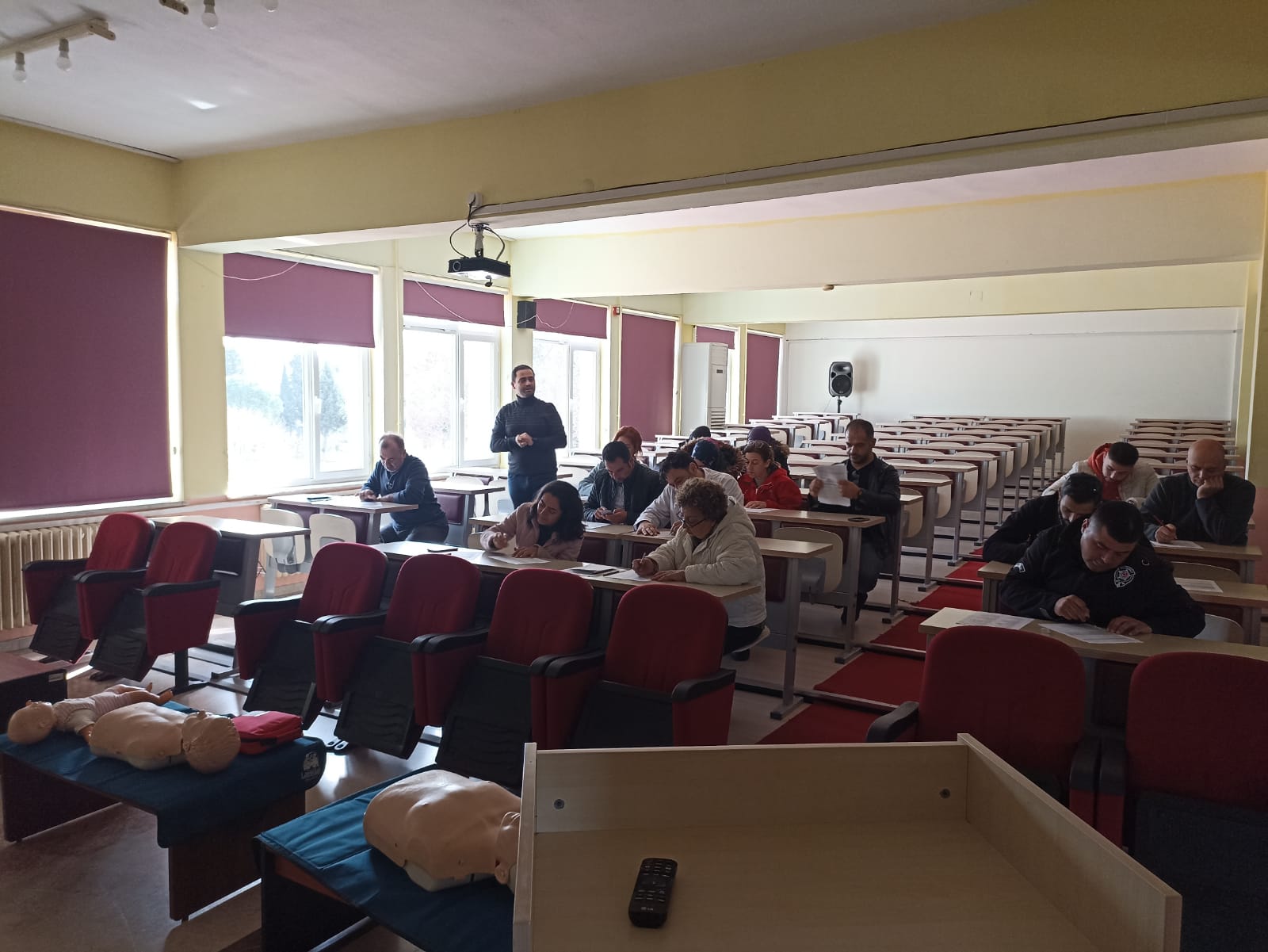 Üniversitemiz Bünyesindeki İlkyardım Ekiplerinin Eğitimi (Körfez Bölgesi) 6