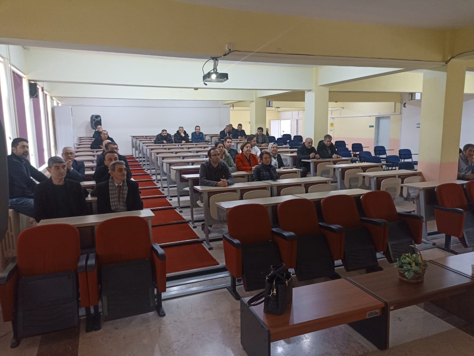 Üniversitemiz Bünyesindeki Körfez Bölgesi Koruma Ekiplerinin ve Kurtarma Ekiplerinin Eğitimi 2
