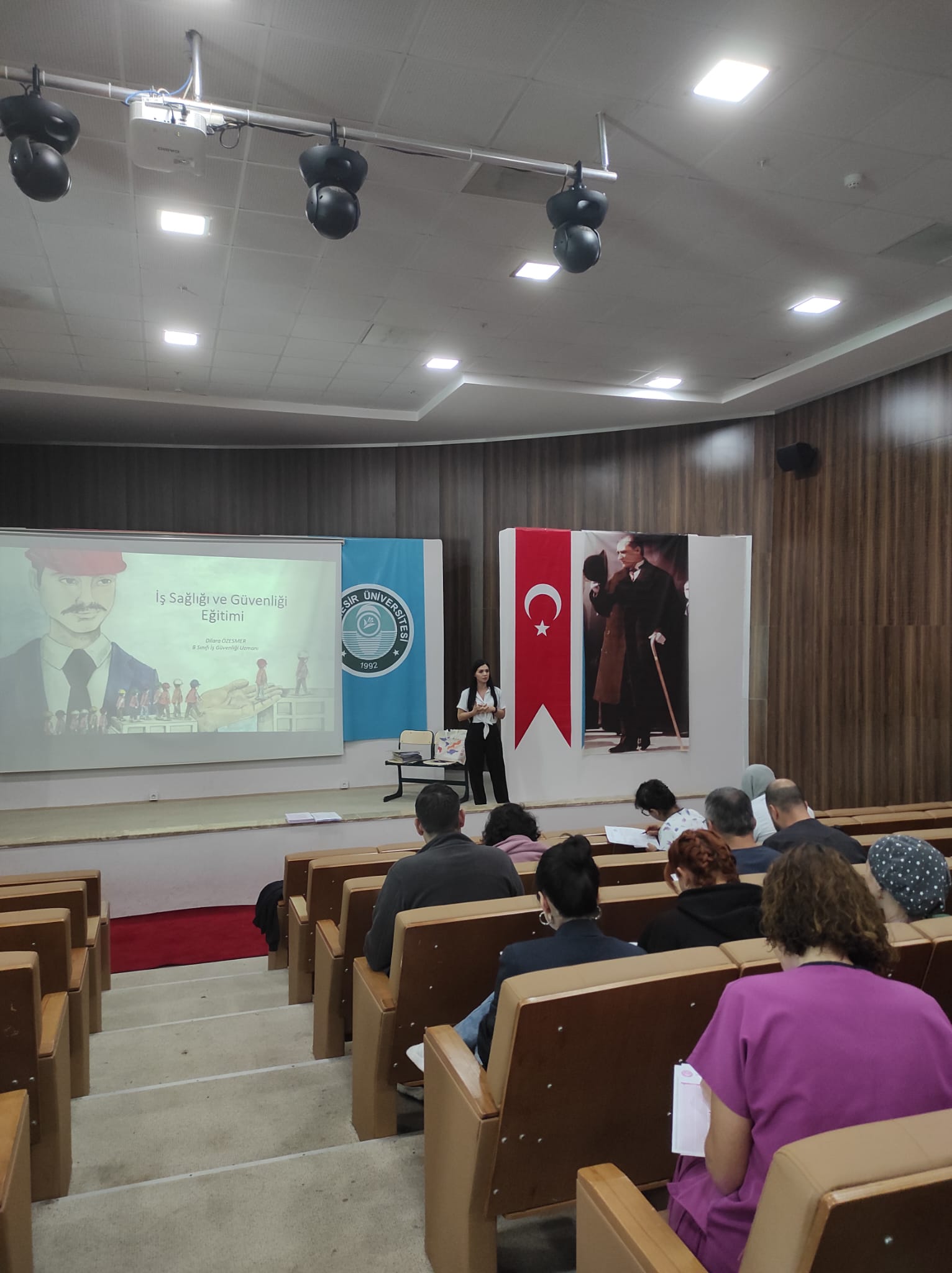 Balıkesir Üniversitesi Eğitim ve Araştırma Hastanesi Personeline Temel İSG Eğitimi 2