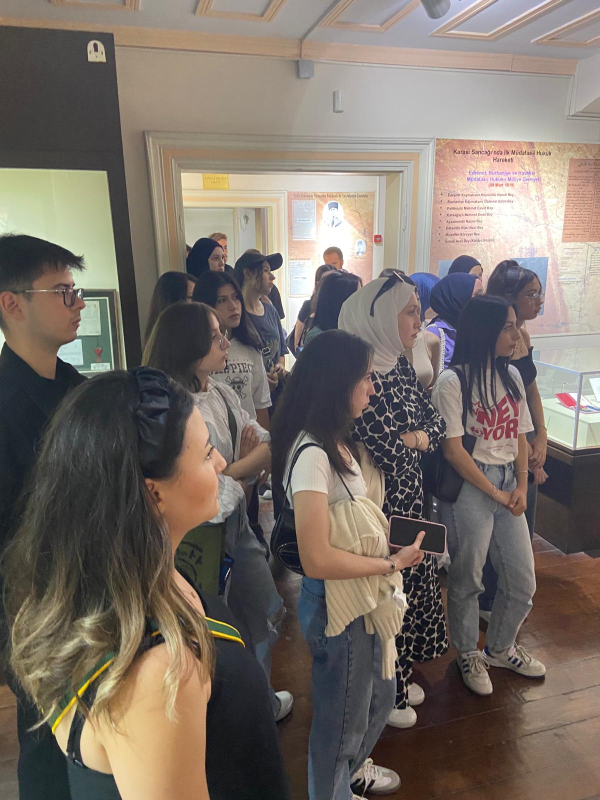 Grafik Tasarım Bölümü Sanat Tarihi Dersi Gezisi 3