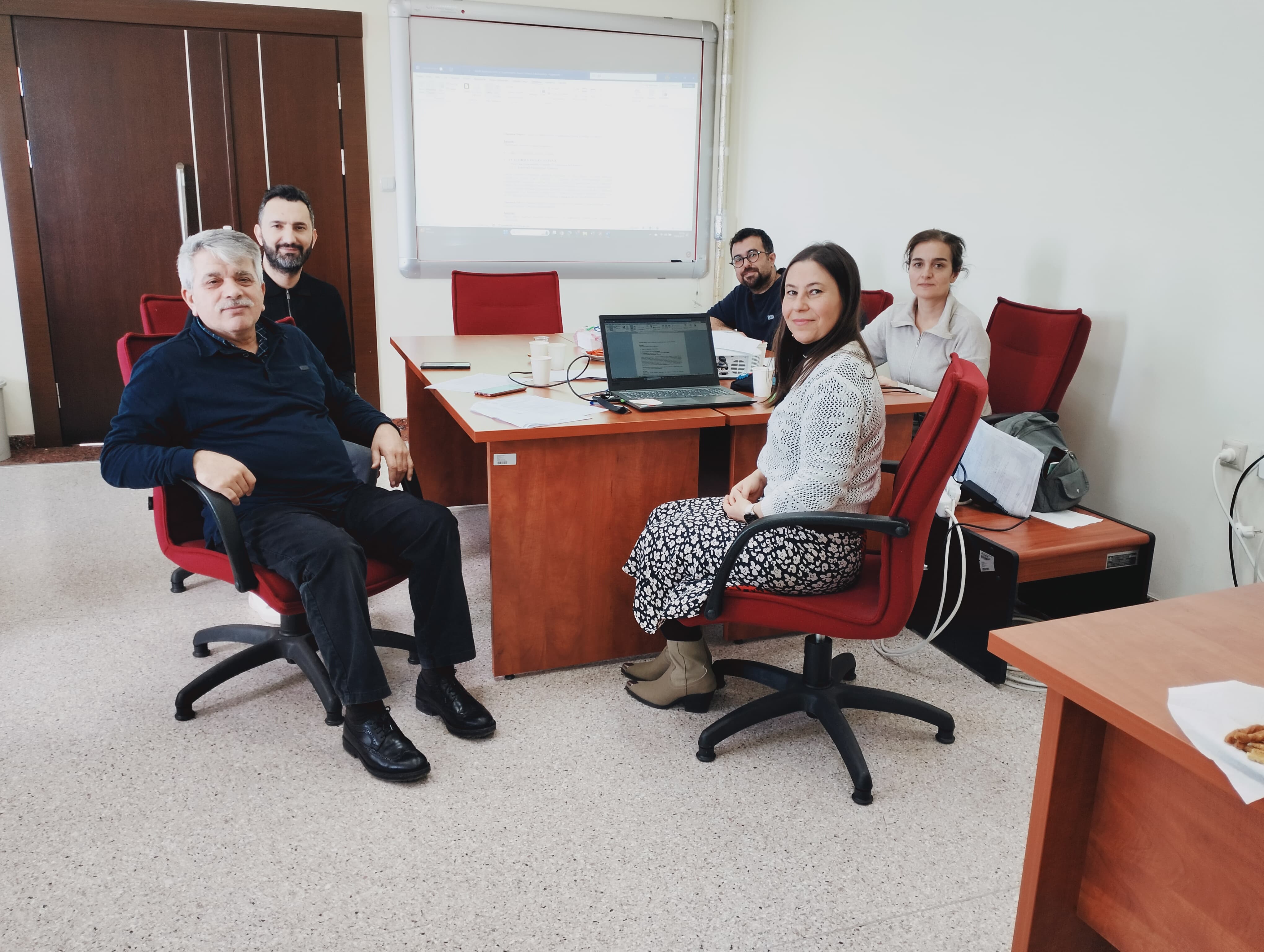 2024 Yılı Akademik Birim İç Değerlendirme Raporu Geri Bildirim Toplantıları Tamamlandı 5