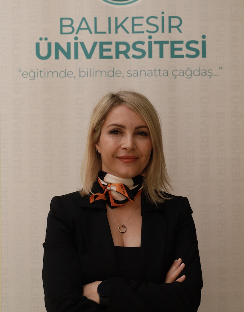 Doç. Dr. Hülya TÜRKMEN