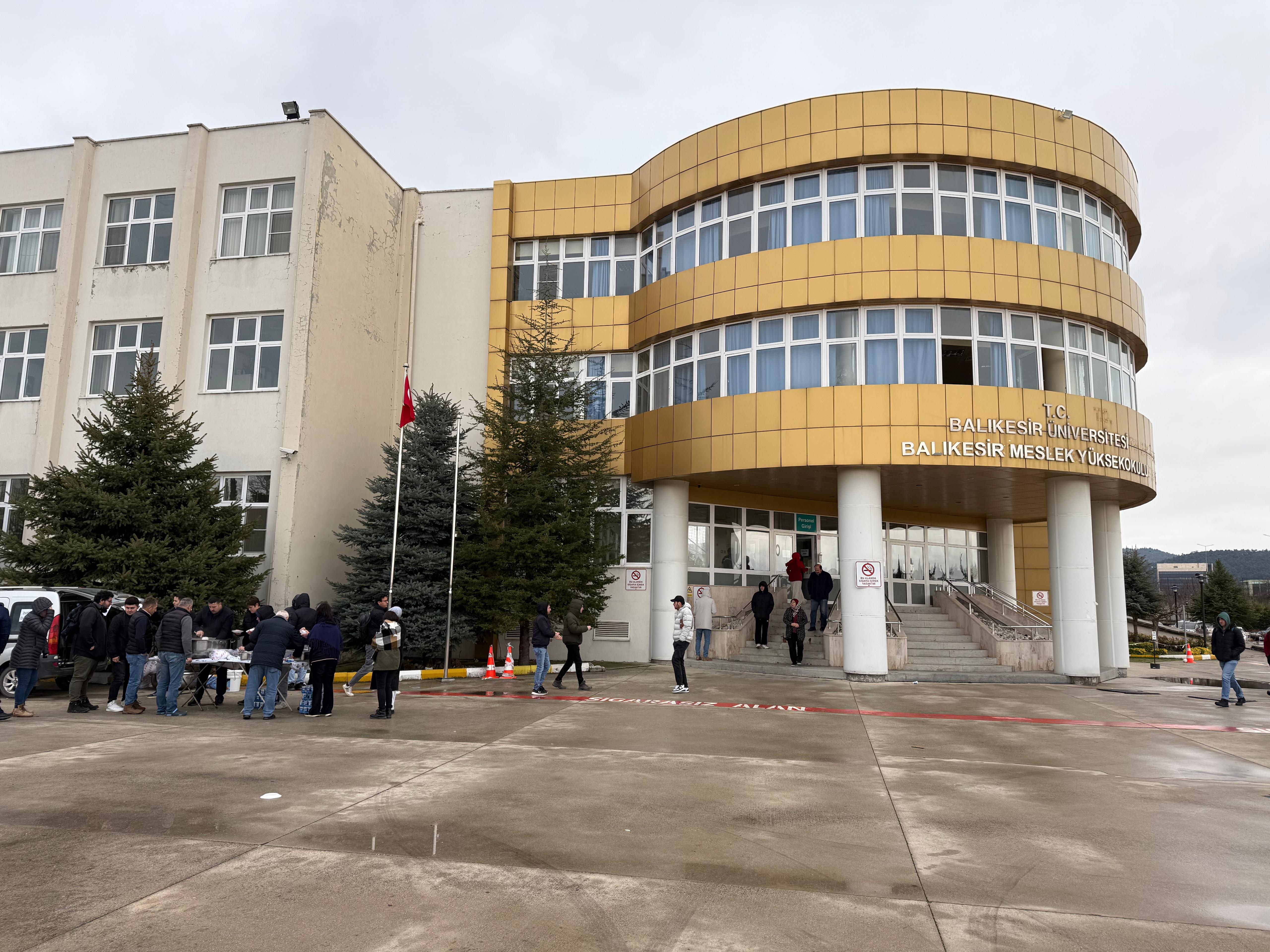 İNŞAAT BÖLÜMÜ PİLAV HAYRI 5