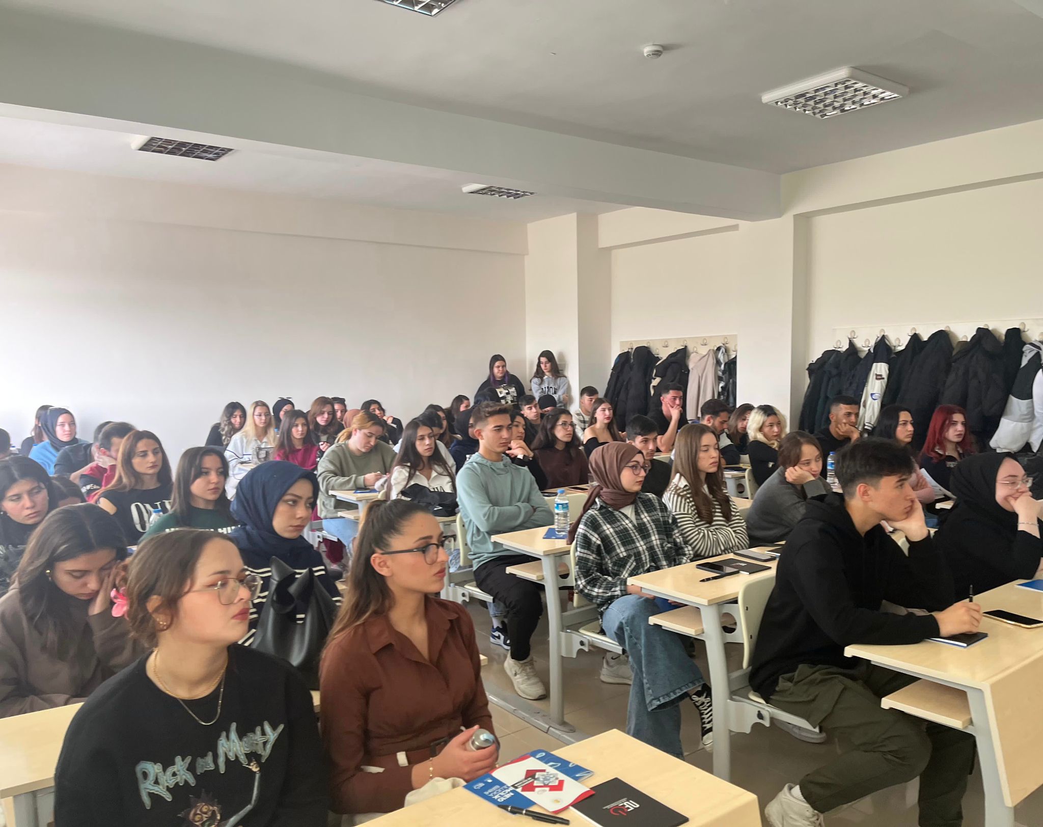 Ne10 Şehir Araştırmaları ve Teknoloji Geliştirme Merkezi'nden Meslek Yüksekokulumuza Ziyaret. 3