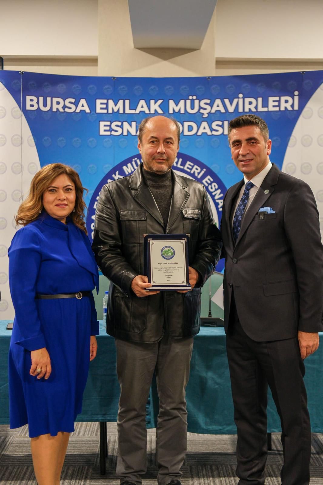 Emlak Yönetimi Programı Akademik Personelimiz "Emlak Sektöründe Nitelikli İşgücü İhtiyacının Karşılanmasında Üniversitelerin Rolü" konulu çalıstaya katıldı. 3