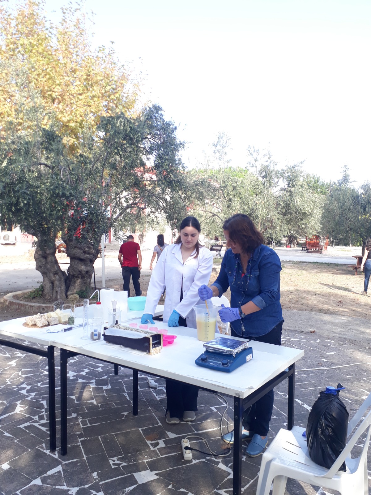 Kimya Teknolojisi Programı Öğrencilerimizle Doğal Sabun Yapımı Etkinliği 8