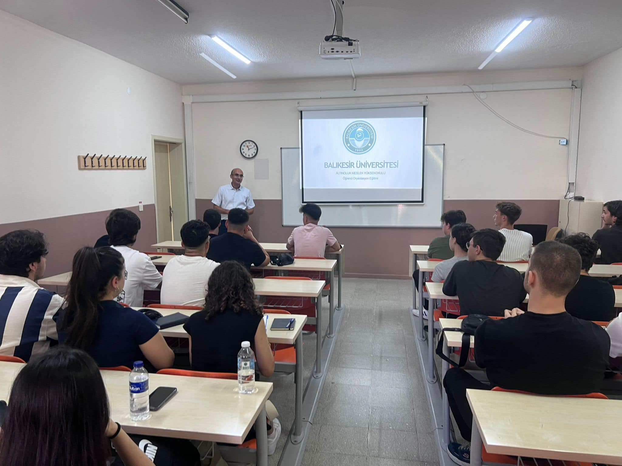 Yüksekokukumuz 1. Sınıf Öğrencileri için Oryantasyon Eğitimi Düzenlendi 6