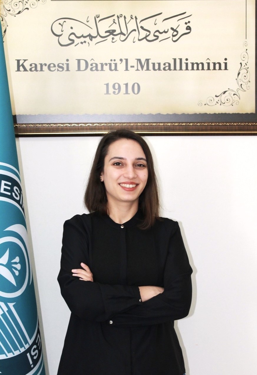 Dr. Öğr. Üyesi Hande ÇELİK