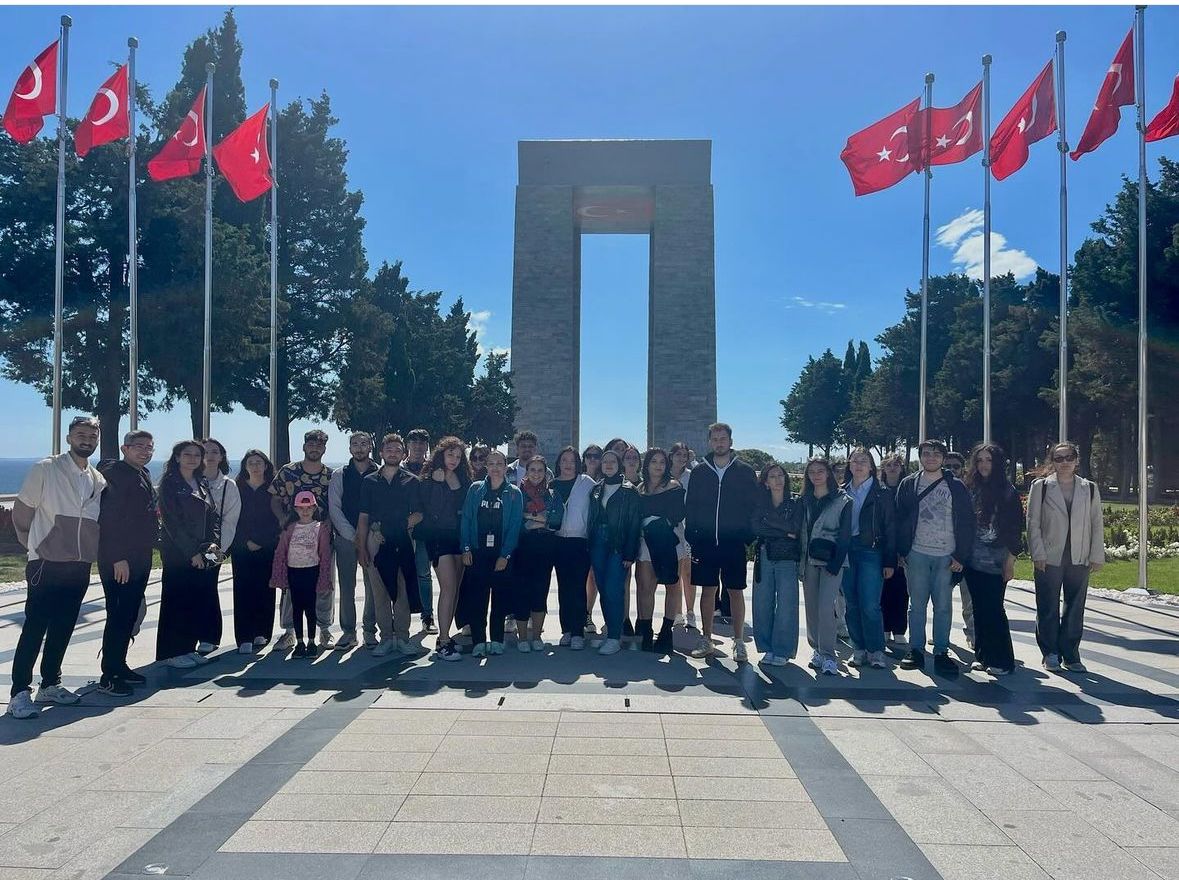 Altınoluk Meslek Yüksekokulu Kimya Programı Öğrencileri ile Çanakkale Gezisi Düzenlendi