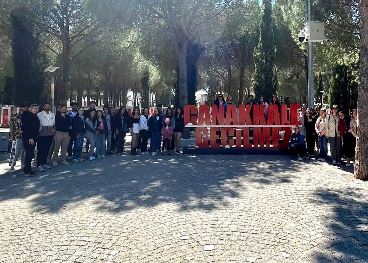 Altınoluk Meslek Yüksekokulu Kimya Programı Öğrencileri ile Çanakkale Gezisi Düzenlendi 3