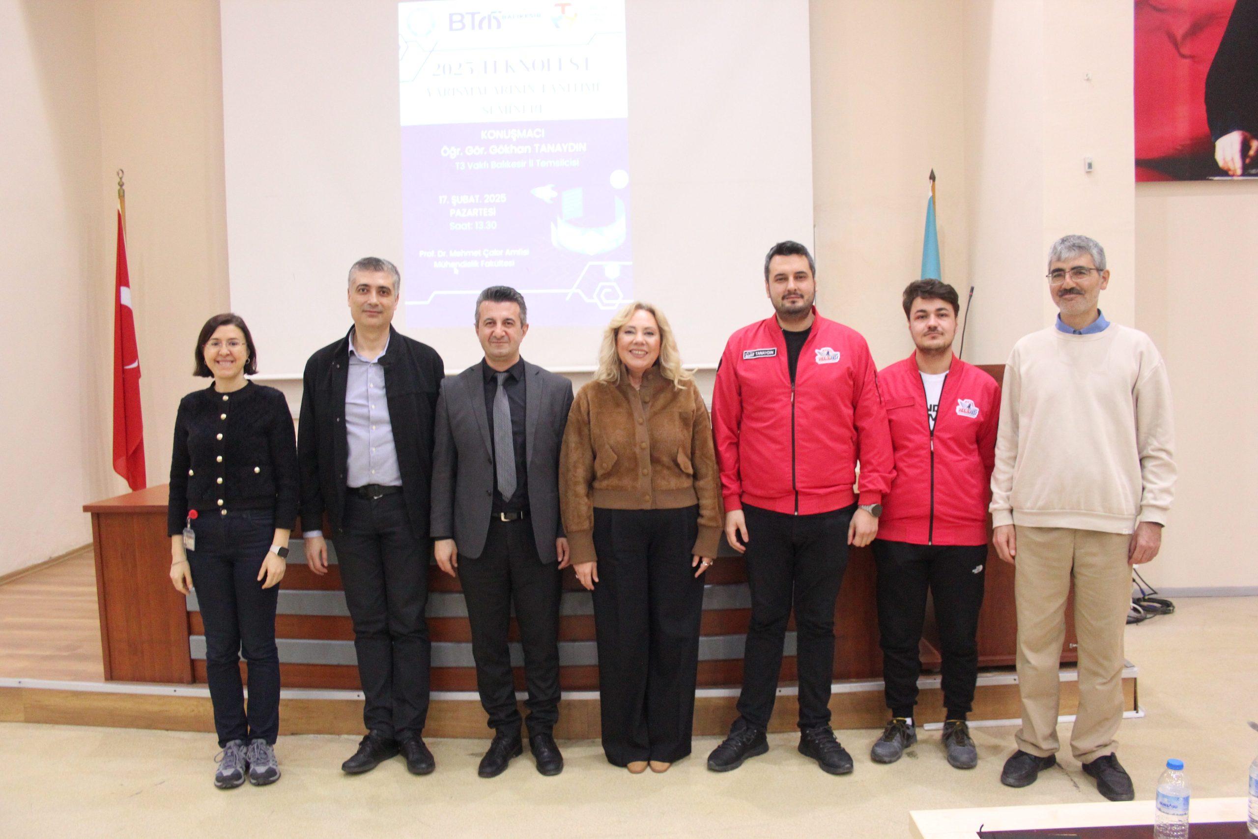 "2025 Teknofest Yarışmalarının Tanıtım Semineri" gerçekleştirildi. 8