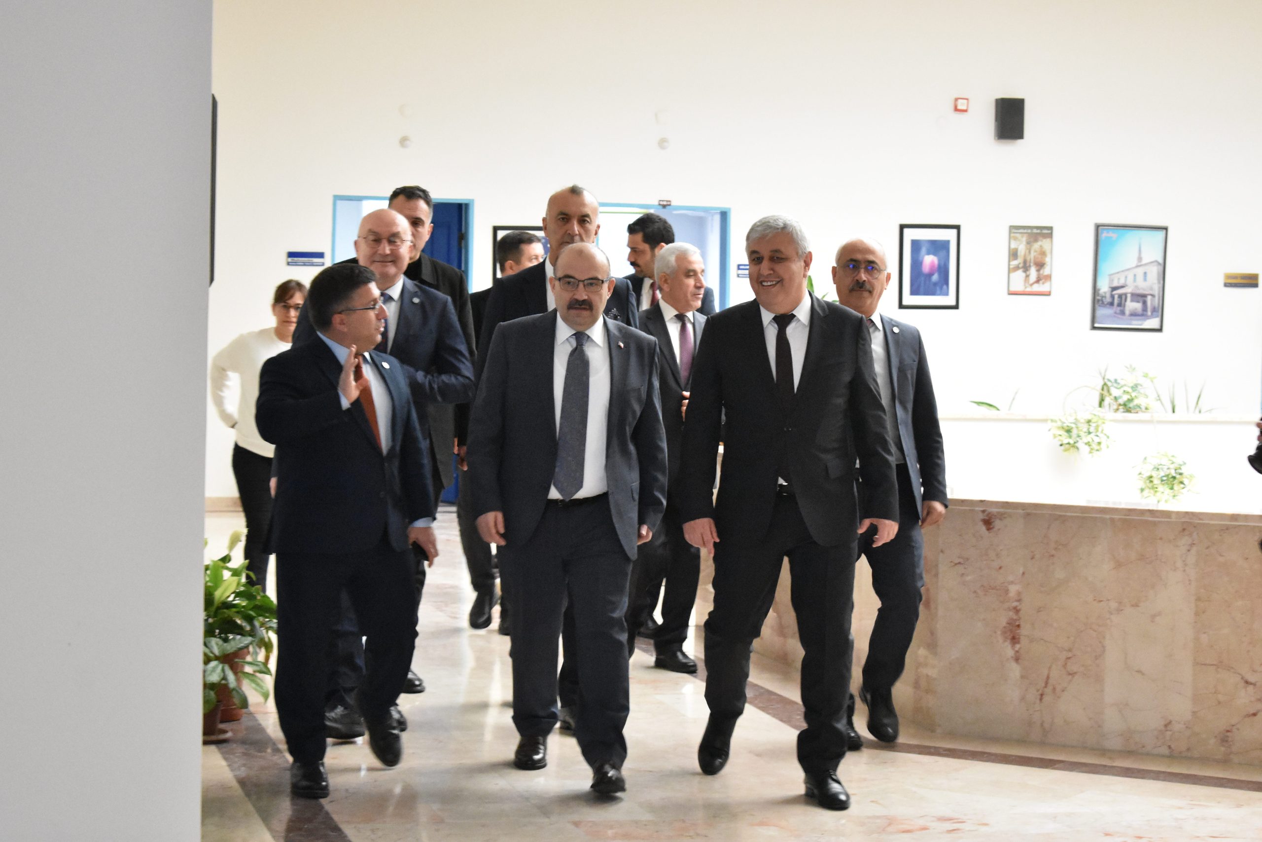 Turizm Eğitiminde 50 Yıllık Birikimiyle BAÜN Turizm Fakültesi, XVI. İstihdam ve Kariyer Günleri Kapsamında Turizm Sektörü ve Öğrencileri Bir Araya Getirdi 1