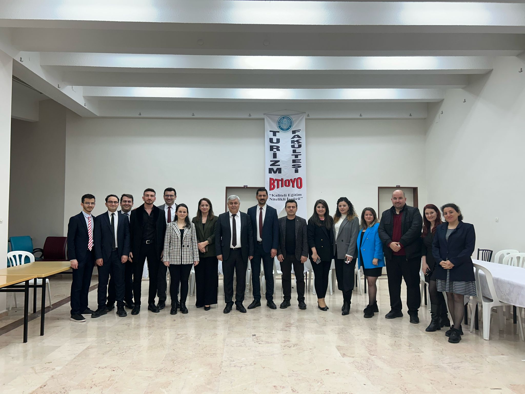 Turizm Eğitiminde 50 Yıllık Birikimiyle BAÜN Turizm Fakültesi, XVI. İstihdam ve Kariyer Günleri Kapsamında Turizm Sektörü ve Öğrencileri Bir Araya Getirdi 6