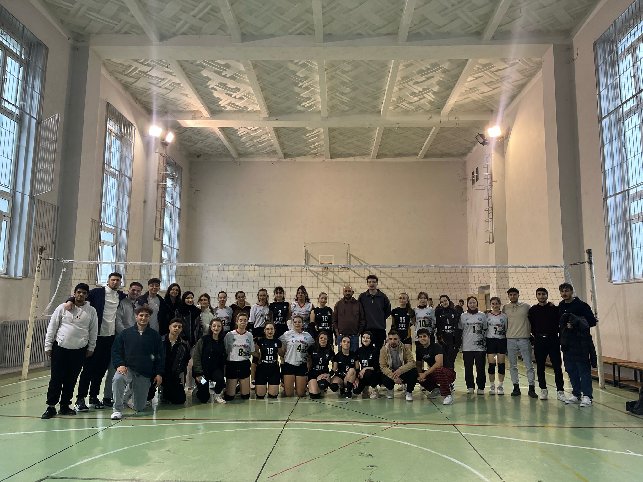 İSHMYO Voleybol Takımı Hazırlık Maçı Gerçkleştirildi 1