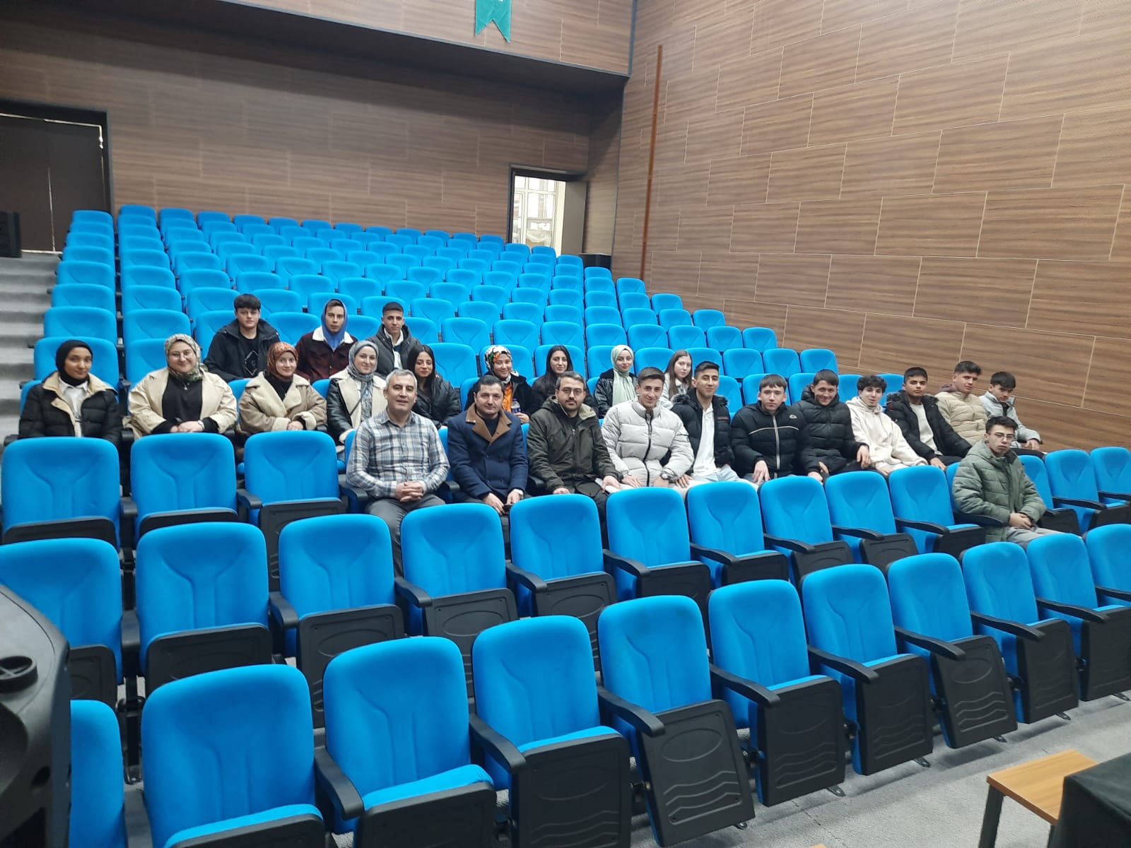 Sındırgı Anadolu İmam Hatip Lisesi 12. Sınıf Öğrencileri ve Öğretmenlerinin Fakültemiz Ziyareti 5
