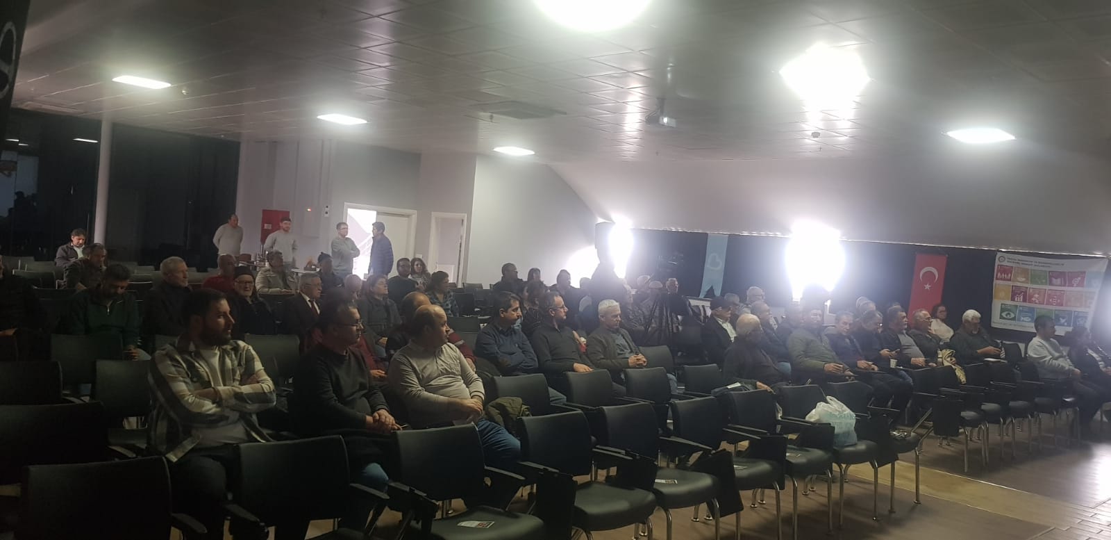 "Sağlıklı Arı Yetiştiriciliği, Arı Hastalıkları ve Zararlıları ile Mücadele" Paneli 3