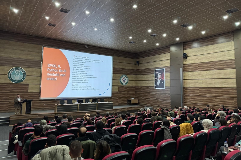 Fakültemizde Sağlık Alanında Akademik Amaçlı Yapay Zeka Kullanımı Paneli gerçekleştirildi 2