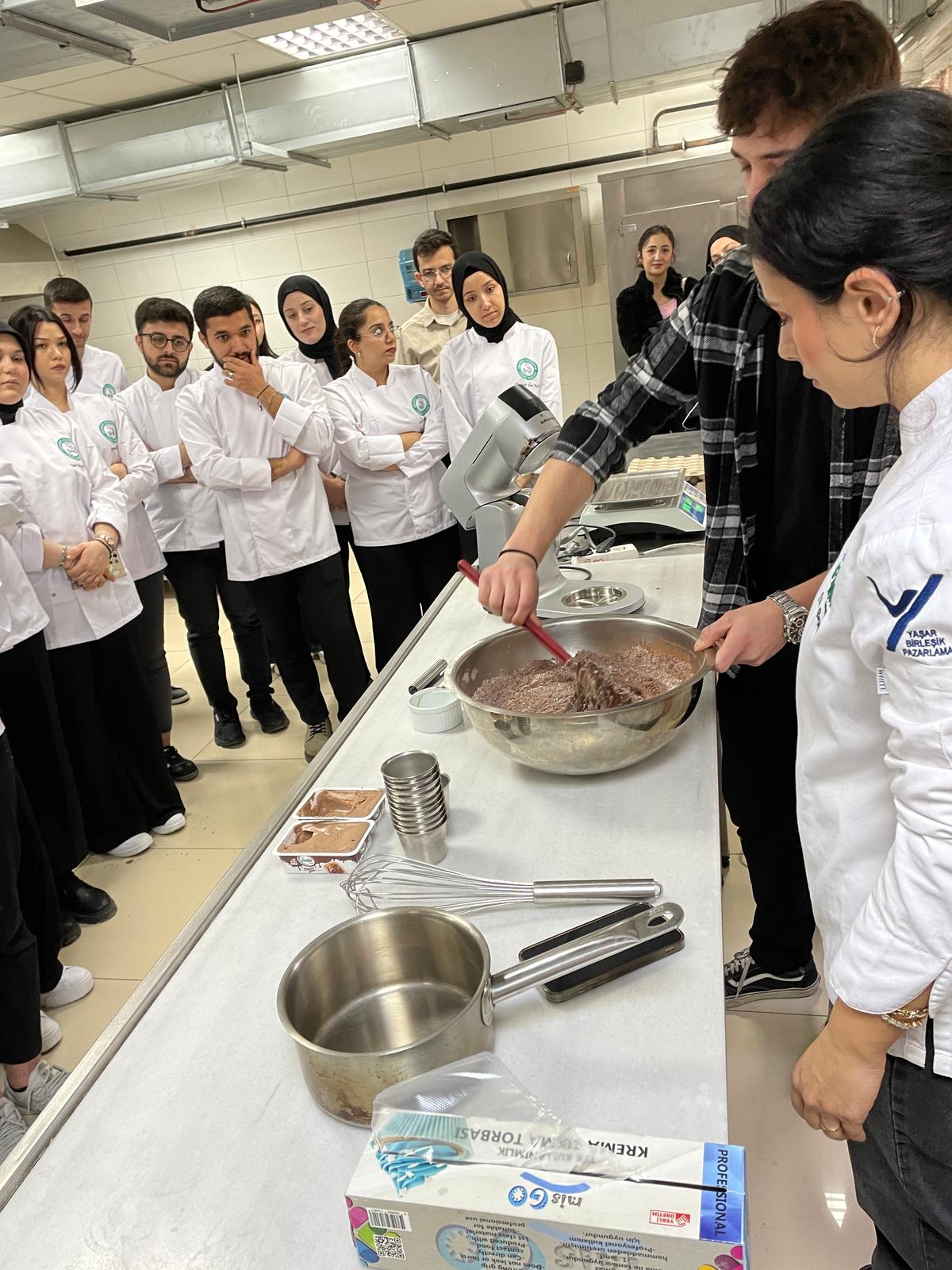 Gastronomide Ar-Ge ve Demo Uygulamaları: Yaratıcılığın ve Bilimin Buluşma Noktası 4