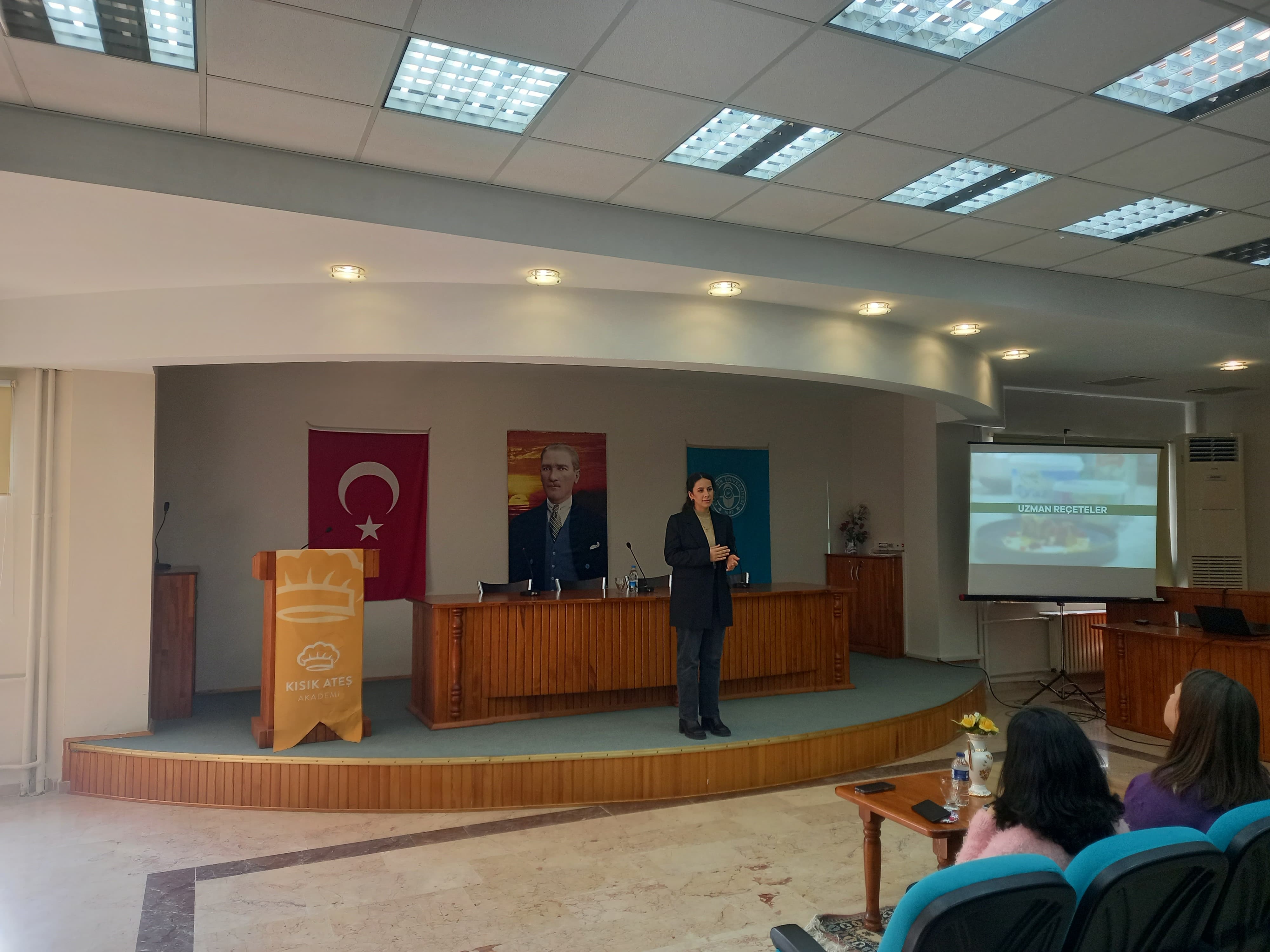 Gastronomide Ar-Ge ve Demo Uygulamaları: Yaratıcılığın ve Bilimin Buluşma Noktası 1